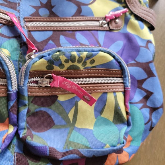 🎉🌟 HOST PICK 🎉🌟Spring Is Blooming EUC Lily Bloom Floral Shoulder Bag Handbag - Picture 6 of 10